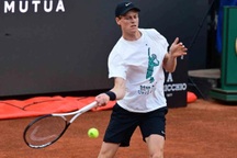 Jannik Sinner tái xuất ở Rome Masters, chờ quyết đấu Carlos Alcaraz