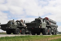 Mỹ cảnh báo trừng phạt bất cứ nước nào mua "rồng lửa" S-400 của Nga