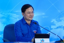 Bí thư thứ nhất Trung ương Đoàn hé lộ ước mơ tuổi 18 và khát vọng hiện tại