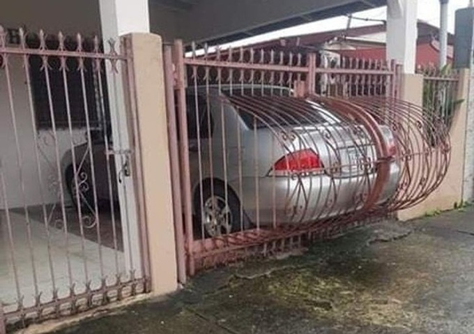 Khi những kẻ khéo tay hay làm nhiệt tình sửa chữa đồ đạc nhưng kết quả lại toang đến nỗi ai nhìn thấy cũng muốn quạu - Ảnh 1. Khi những kẻ khéo tay hay làm nhiệt tình sửa chữa đồ đạc nhưng kết quả lại toang đến nỗi ai nhìn thấy cũng muốn quạu - Ảnh 1.