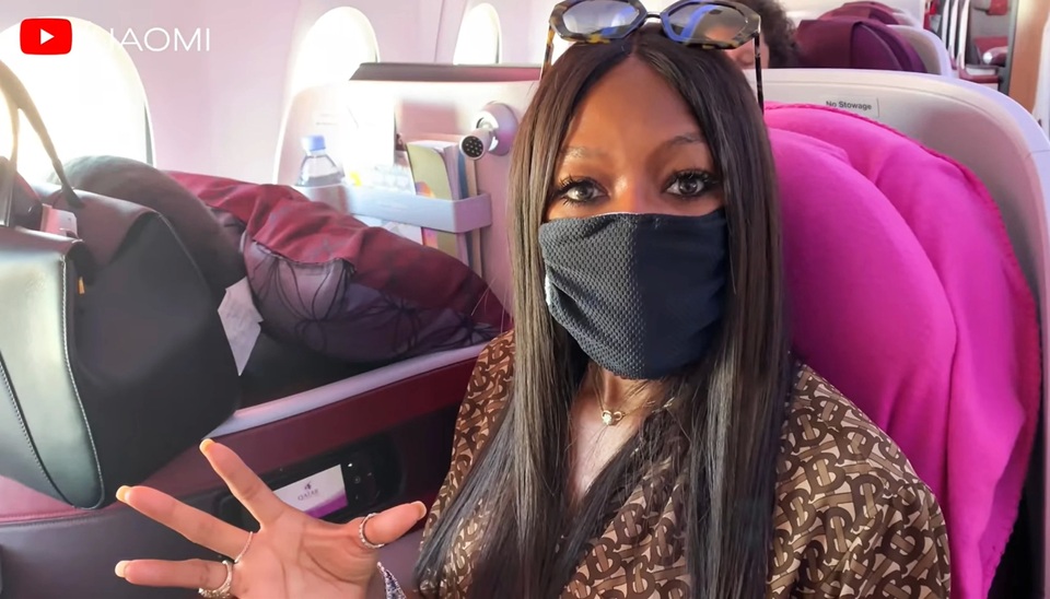 Naomi Campbell nêu cao tinh thần cảnh giác trước dịch Covid-19 - 4 Naomi Campbell nêu cao tinh thần cảnh giác trước dịch Covid-19 - 4