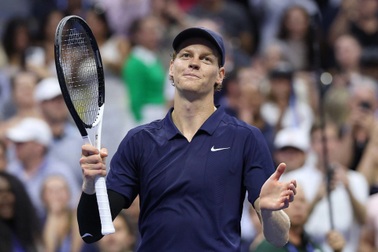 Đánh bại đồng hương Musetti, Sinner vào bán kết US Open