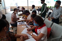 Người lao động đang ở vùng cách ly có thể nộp hồ sơ BHTN qua bưu điện