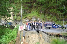 Lâm Đồng công bố tình huống thiên tai khẩn cấp trên đèo Prenn Đà Lạt