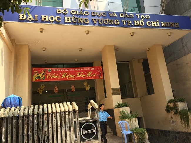 Toàn bộ giảng viên ĐH Hùng Vương nghỉ việc: Quyền lợi của SV có bị ảnh hưởng?