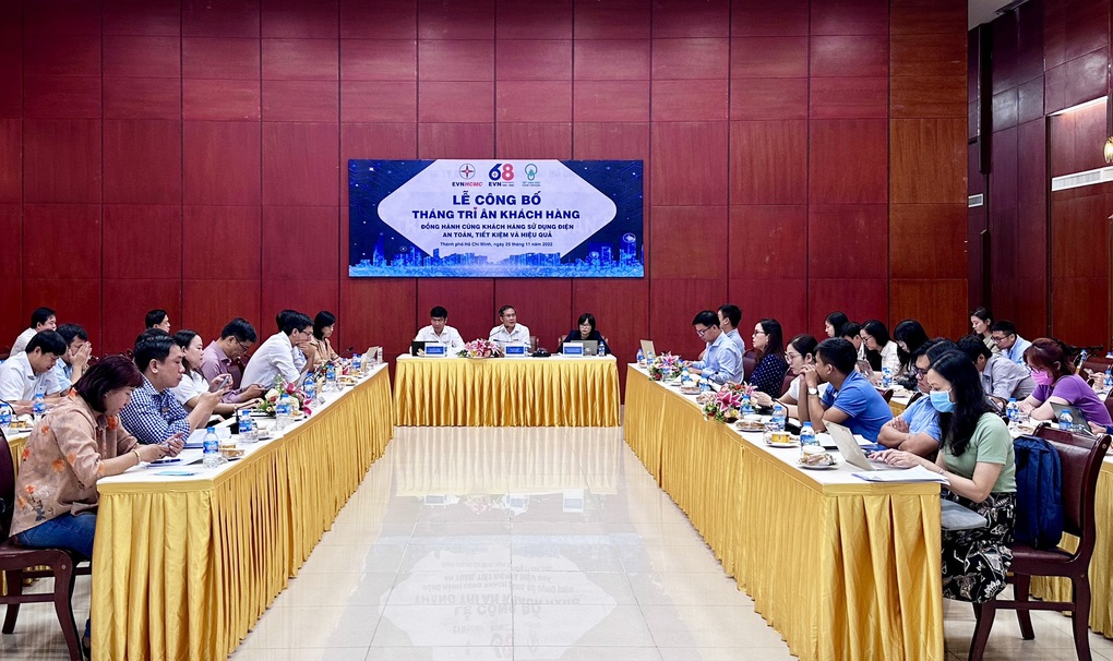 Điện lực TPHCM thực hiện 18 hoạt động trong tháng Tri ân khách hàng - 2 Điện lực TPHCM thực hiện 18 hoạt động trong tháng Tri ân khách hàng - 2