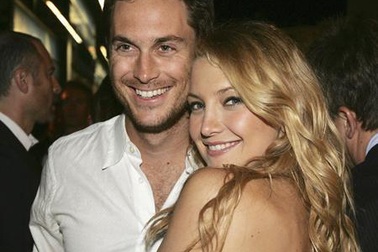 Bất ngờ với nhan sắc của anh chị em các “sao”