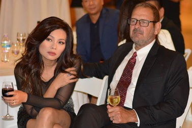 Chồng Tây của Ngọc Anh 3A lộ diện