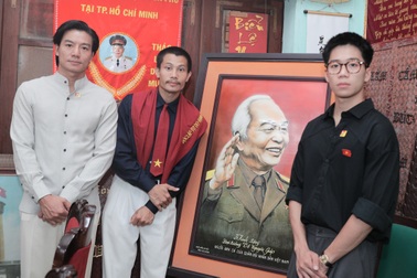 Con trai Đại tướng Võ Nguyên Giáp khen "Mưa đỏ", nói về chỉ đạo Thành cổ