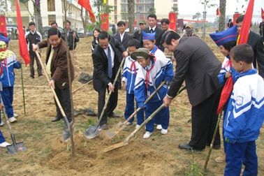 Tết trồng cây, nhớ ơn Bác Hồ