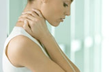 Giảm đau đốt sống cổ 