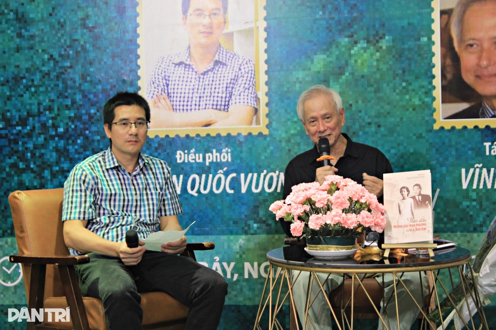 Từ cuộc gặp định mệnh đến góp vàng ủng hộ nhà nước của Nam Phương hoàng hậu - 5 Từ cuộc gặp định mệnh đến góp vàng ủng hộ nhà nước của Nam Phương hoàng hậu - 5