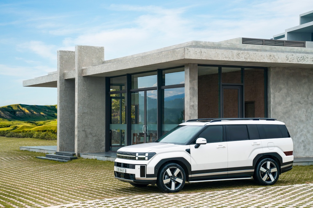 Hyundai nâng bảo hành tới 8 năm, ưu đãi lên đến 200 triệu đồng trong tháng 10 - 3 Hyundai nâng bảo hành tới 8 năm, ưu đãi lên đến 200 triệu đồng trong tháng 10 - 3