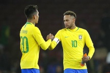 Neymar lập công, Brazil giành chiến thắng trước Uruguay