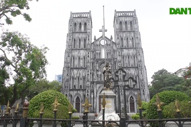 Bất ngờ "lớp áo" cuối cùng của Nhà thờ lớn Hà Nội