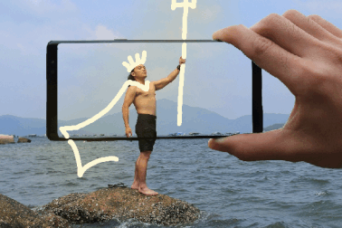 Hoàng Lê Giang hóa "Poseidon" chỉ bằng vài thao tác đơn giản với Galaxy Note8