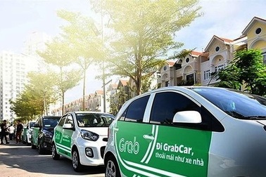 Doanh nghiệp Việt “ngấm đòn” từ taxi công nghệ