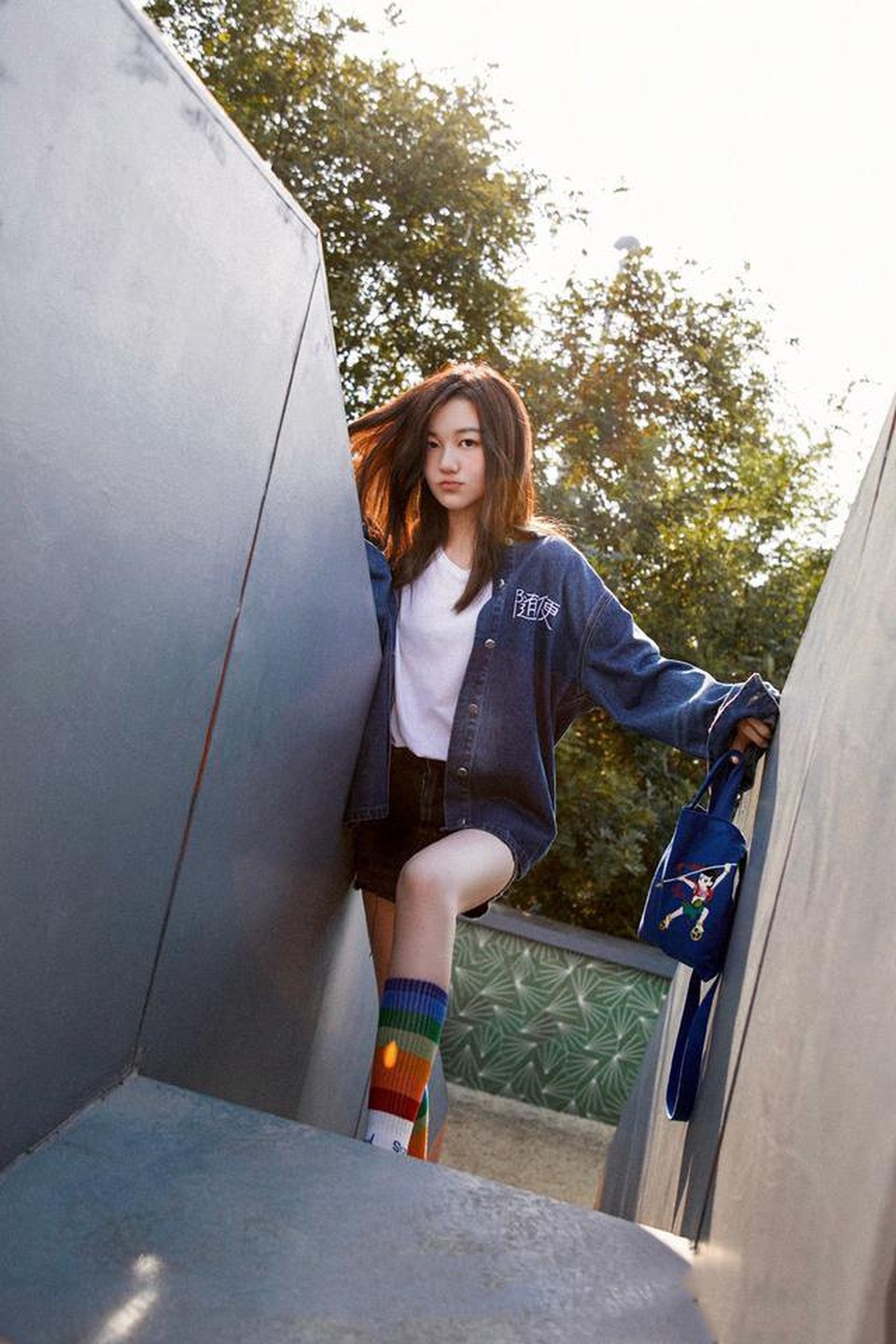 Lý Yên: Cô con gái 15 tuổi sành điệu, sở hữu chiều cao 173 cm của Vương Phi - 4 Lý Yên: Cô con gái 15 tuổi sành điệu, sở hữu chiều cao 173 cm của Vương Phi - 4