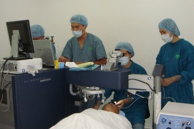 Dùng silicon điều trị thoát vị đĩa đệm