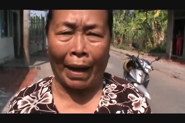 Người nghèo miền Tây cúng ông Táo bằng nước lã, trái cây...