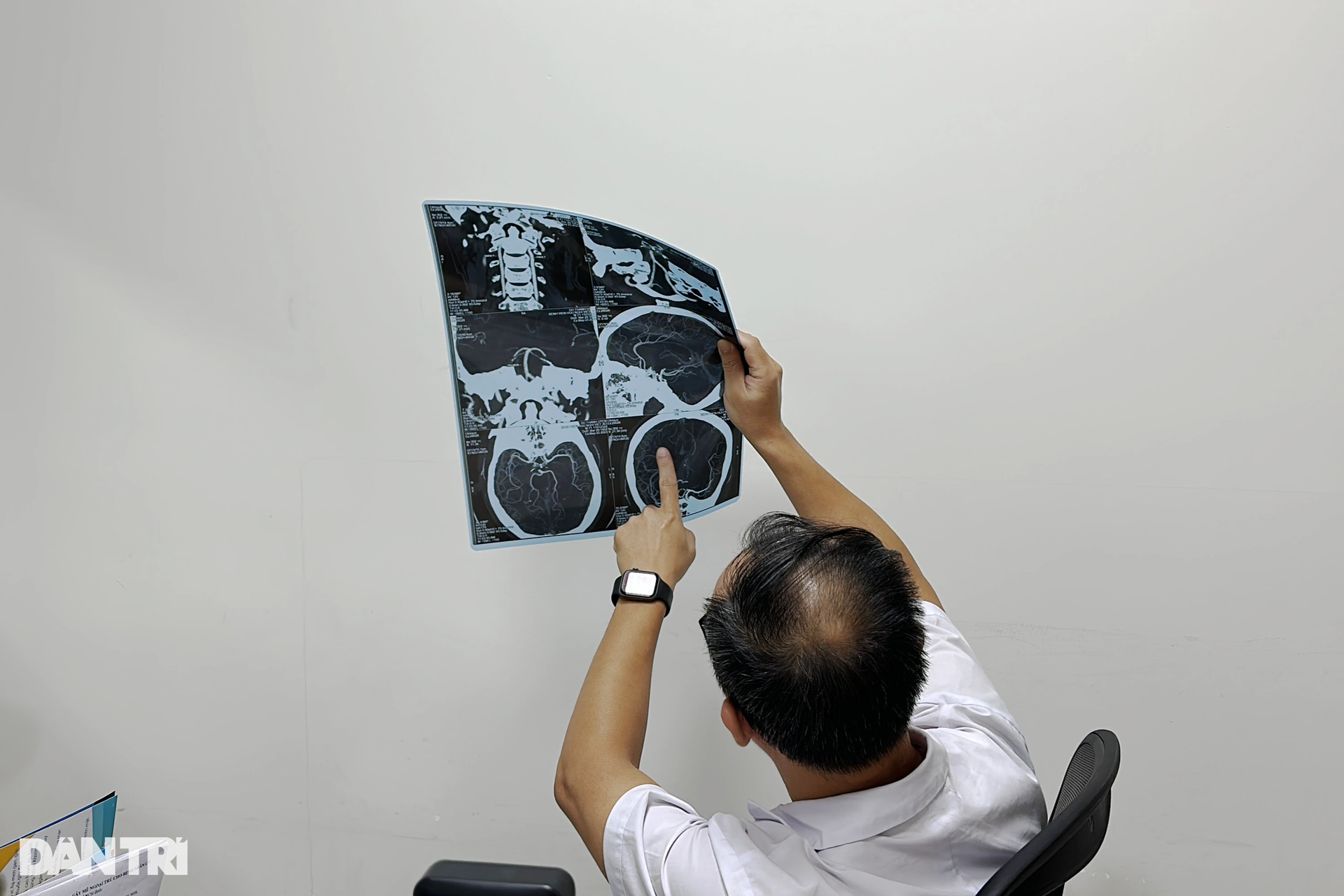 Hà Nội nóng 40 độ: Nhiều người vào viện, xuất huyết não vì bẫy điều hòa - 2 Hà Nội nóng 40 độ: Nhiều người vào viện, xuất huyết não vì bẫy điều hòa - 2