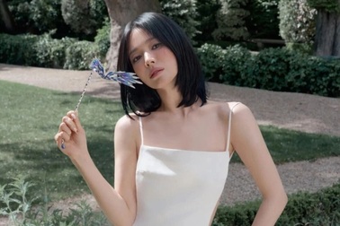 Song Hye Kyo trải lòng về tình yêu và cuộc sống độc thân ở tuổi 44