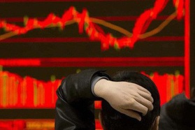 Chứng khoán lao dốc về sát 1.200 điểm, thót tim vì đua lệnh