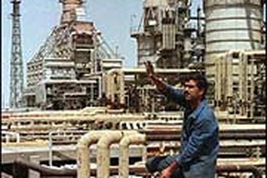 Giá dầu chỉ còn 62,65 USD/thùng