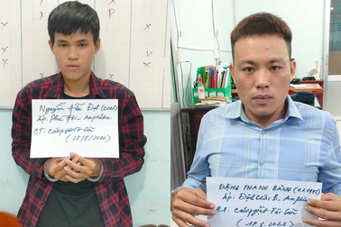 Hai thanh niên xông vào nhà giật điện thoại của bé gái 13 tuổi