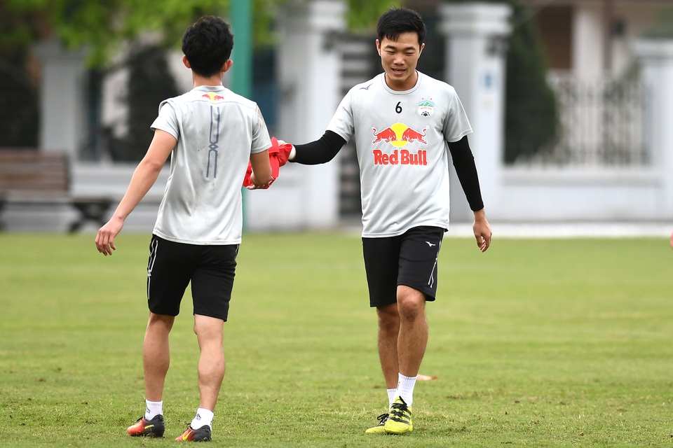Lương Xuân Trường: Tôi và Kim Dong Su đã giải quyết xong - 2 Lương Xuân Trường: Tôi và Kim Dong Su đã giải quyết xong - 2