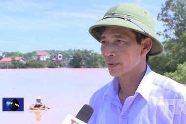 Vụ bắt Phó Chủ tịch huyện đánh bạc: Thu giữ trên chiếu 92 triệu đồng