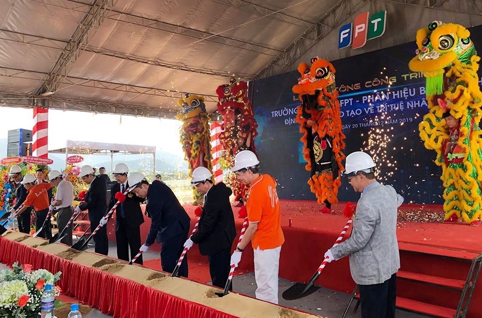 Khởi công Tổ hợp Giáo dục - Trí tuệ nhân tạo quy mô lớn của FPT tại Bình Định - 2 Khởi công Tổ hợp Giáo dục - Trí tuệ nhân tạo quy mô lớn của FPT tại Bình Định - 2