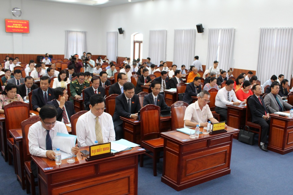 Vì sao biên chế sự nghiệp y tế giảm tại Bạc Liêu? - 1 Vì sao biên chế sự nghiệp y tế giảm tại Bạc Liêu? - 1