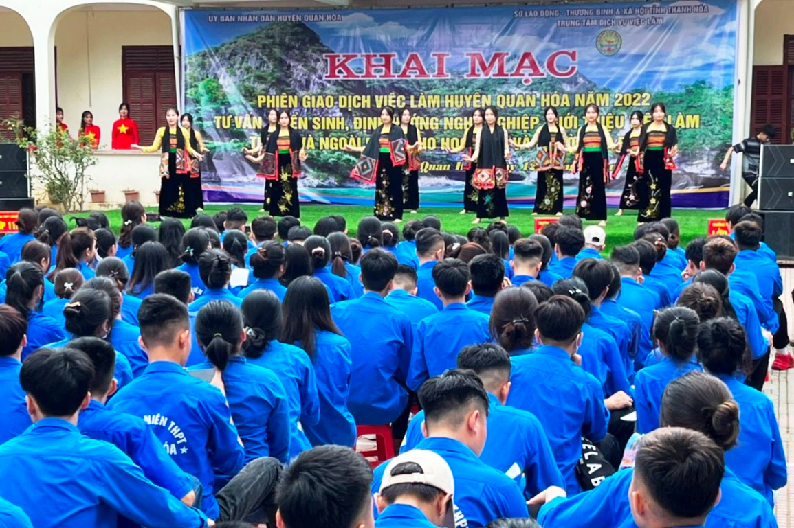 Cơ hội việc làm, học nghề trong và ngoài nước cho gần 17.000 người - 1 Cơ hội việc làm, học nghề trong và ngoài nước cho gần 17.000 người - 1
