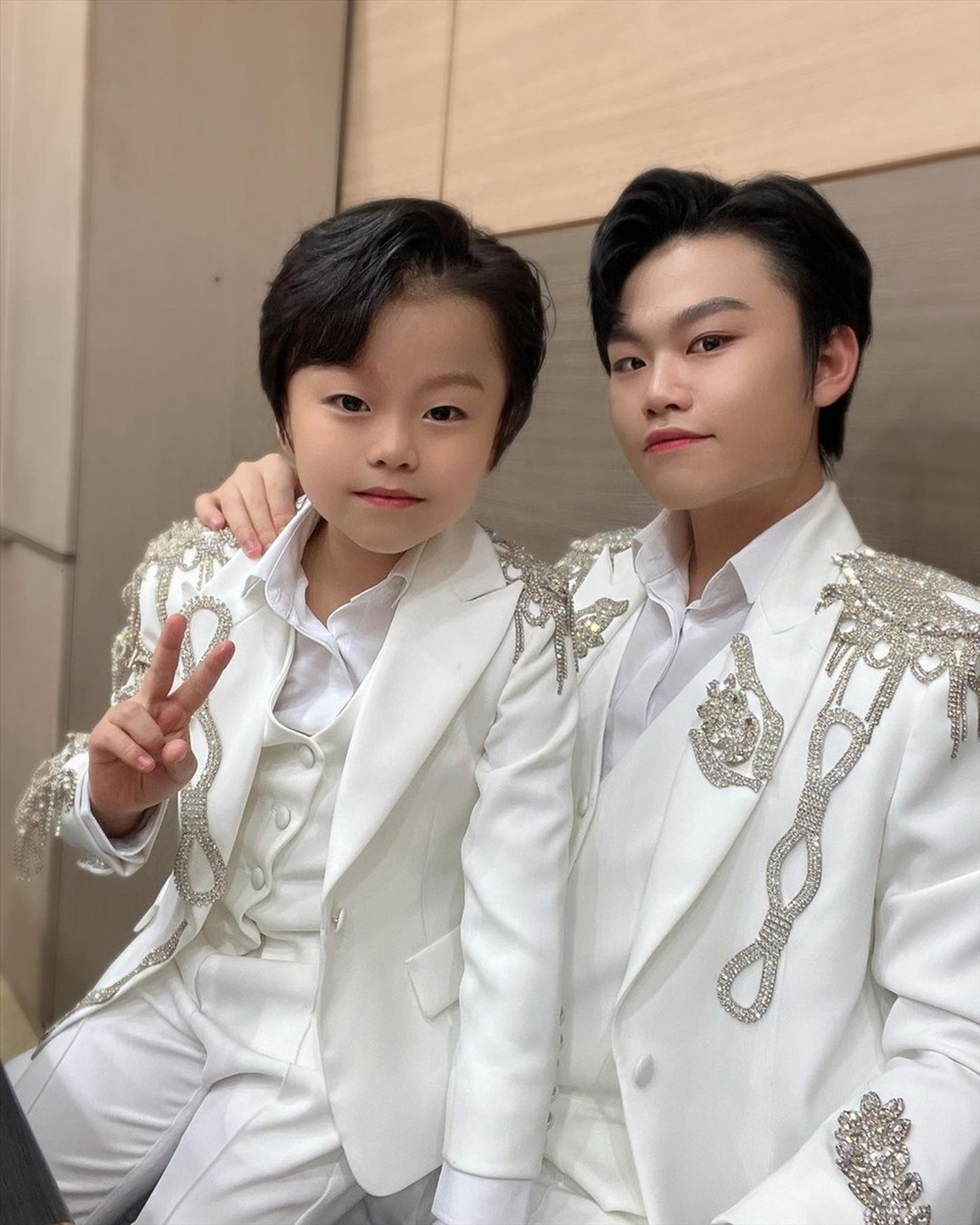 Ngoại hình thay đổi của cậu bé gốc Việt trong MV tỷ view Gangnam Style - 5 Ngoại hình thay đổi của cậu bé gốc Việt trong MV tỷ view Gangnam Style - 5
