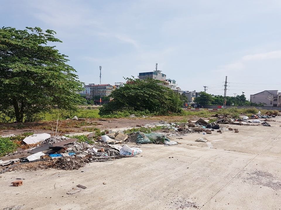 Bị hủy đấu giá, hơn 20ha “đất vàng” ở TP Ninh Bình tiếp tục bị bỏ hoang - 6 Bị hủy đấu giá, hơn 20ha “đất vàng” ở TP Ninh Bình tiếp tục bị bỏ hoang - 6