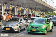 Bộ Tài chính lên tiếng về phản ánh taxi phải xuất hóa đơn từng chuyến