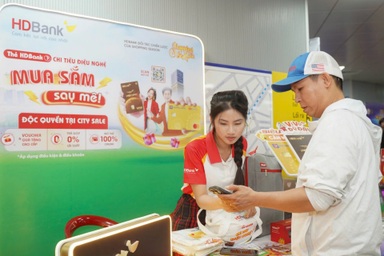 Thử nghiệm khu mua sắm "cộng sinh" với ga metro tại TPHCM