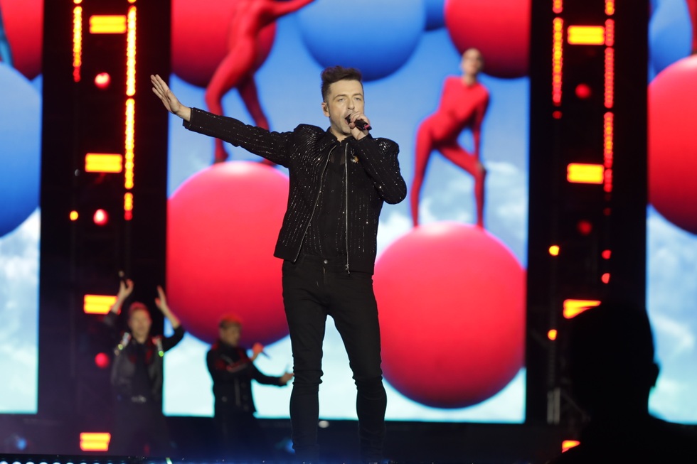 Show Westlife: Đẳng cấp sao quốc tế nhưng Ban Tổ chức nghiệp dư, tai tiếng? - 11