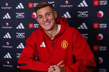 Tiết lộ lý do Man Utd chiêu mộ bằng được Benjamin Sesko
