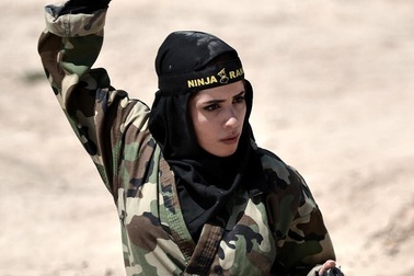 4.000 “bóng hồng” Iran khổ luyện thành chiến binh ninja