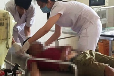 Bơm xe ô tô bị nổ lốp, nam thanh niên tử vong