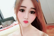 Hot girl vạn người mê trở thành người ngoài hành tinh sau phẫu thuật thẩm mỹ