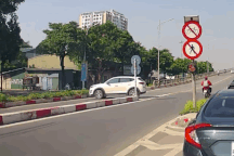 Ô tô quay đầu trên cầu phản ánh kiểu đi "khôn lỏi" của một số tài xế Việt