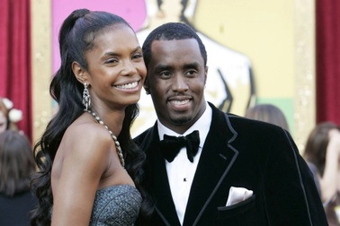 Các con của "ông trùm" Diddy lên tiếng về cuốn hồi ký gây xôn xao