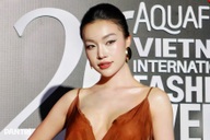 Top 5 Hoa hậu Hoàn vũ 2025 mặc váy khoét ngực, khoe vóc dáng nóng bỏng