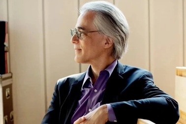 Hiệp sĩ Jazz Niels Lan Doky trở lại Việt Nam, hội ngộ Thanh Lam sau 20 năm