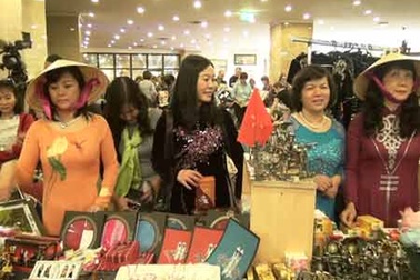 Việt Nam tham gia ngày hội từ thiện các Đại sứ quán ở Moskva