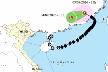 Bão số 5 đi sâu vào đất liền Trung Quốc