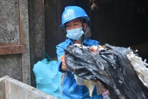 Công ty bị "sờ gáy" đã nợ 300 công nhân môi trường 4,3 tỷ đồng?